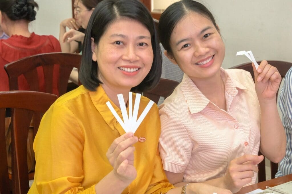 - R Workshop & Art Space Một số khoảnh khắc đẹp tại Workshop doanh nghiệp